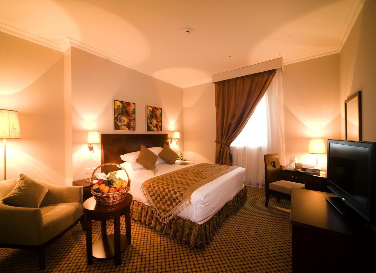 Hotel Golden Tulip Al Khobar Exterior foto